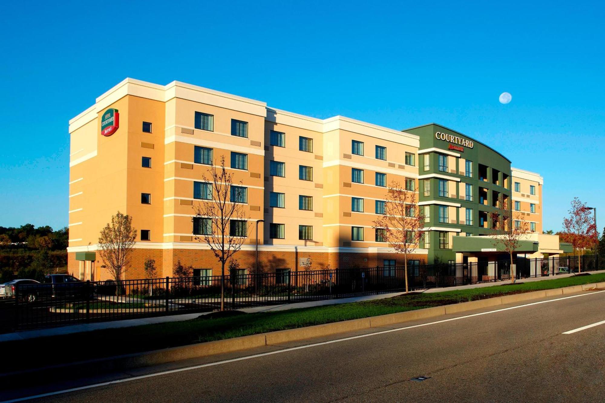 Courtyard Pittsburgh Settlers Ridge/Robinson Township Hotel Imperial Bagian luar foto
